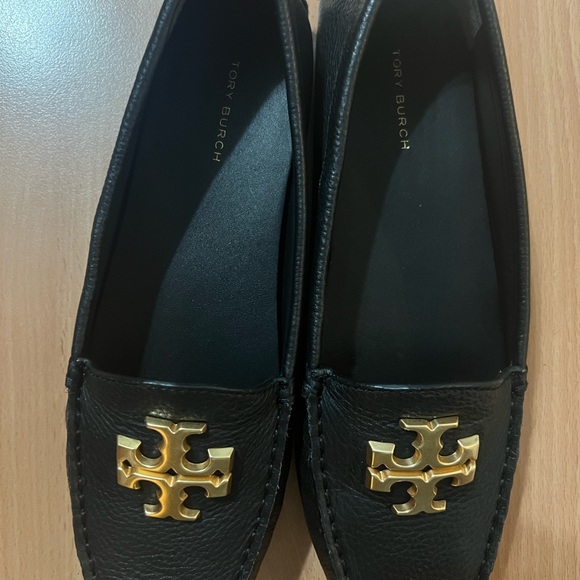 Brand New bought them. A little tight on size 8 - Picture 3 of 4